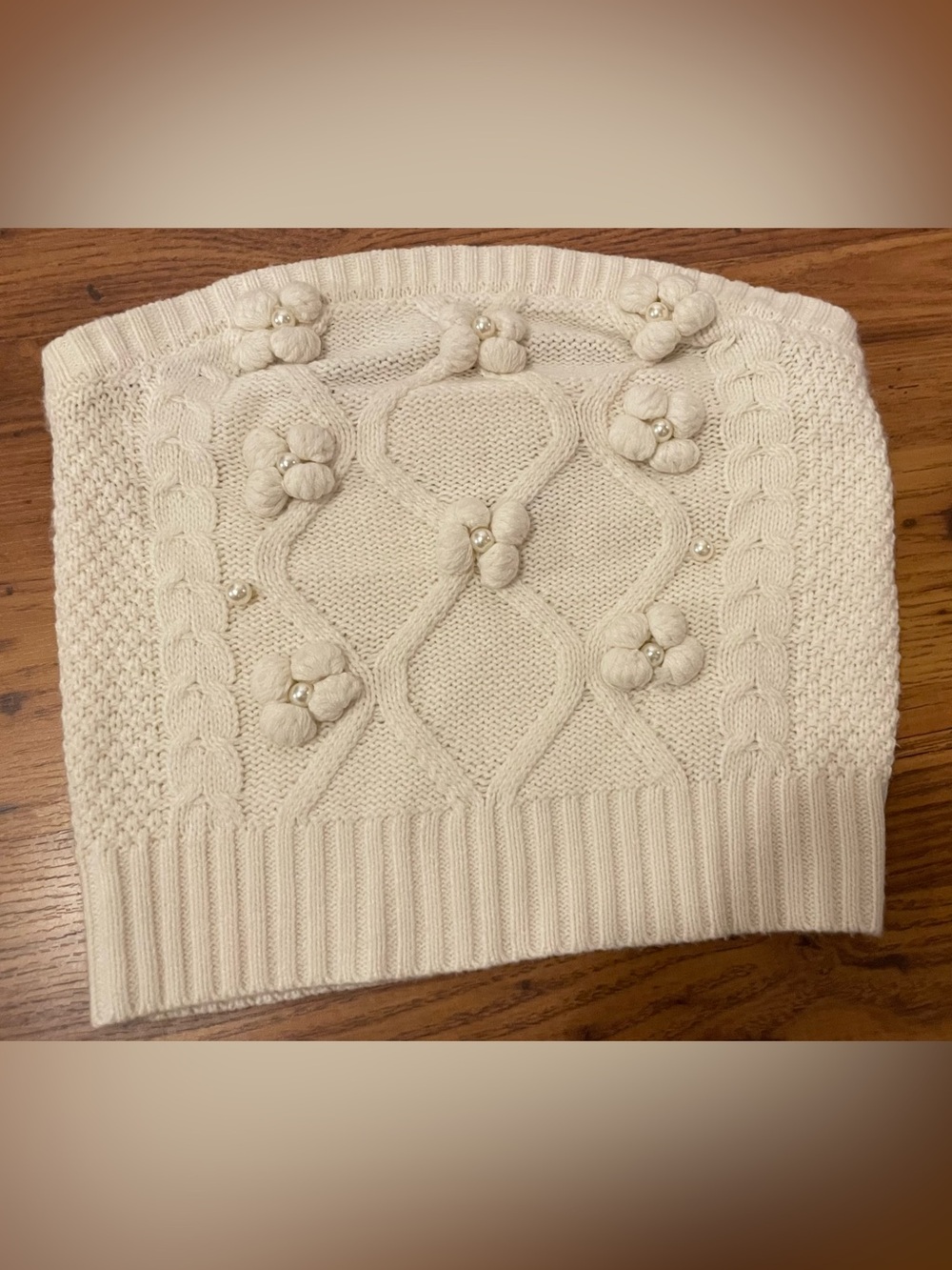 New Willow & Wind Cute Cream Strapless Floral Bobbles Knit Crop Top Faux Pearls